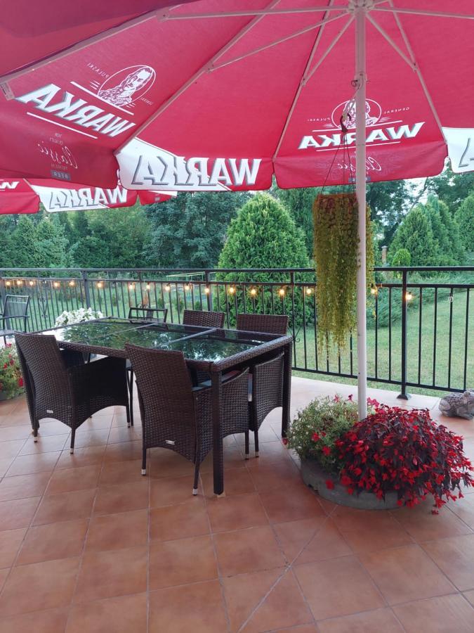 Hotel Rytwiany Palac ภายนอก รูปภาพ
